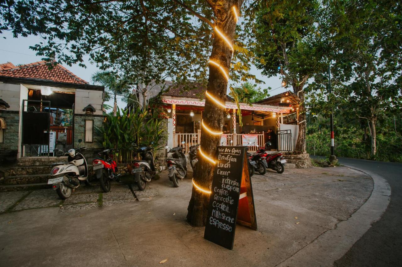 Jona Bungalow Sakti Екстериор снимка